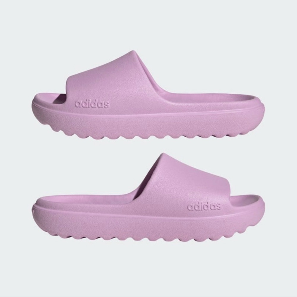 Adidas Pastel Pink/  Purple Unisex Slides 🛎️ Fit is Women’s 9 Mens 8